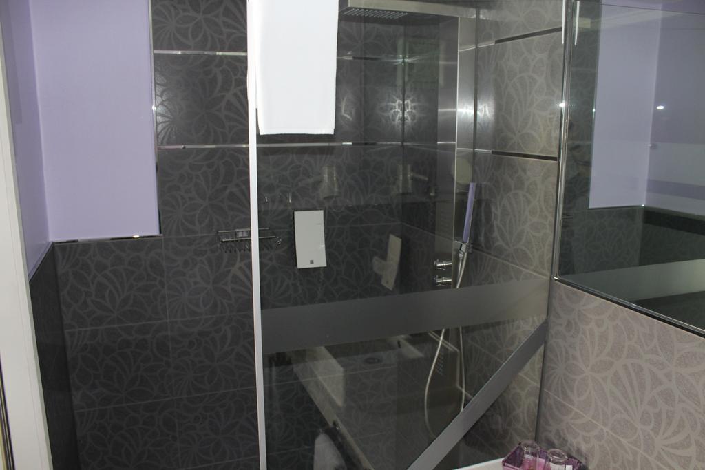 Amiga Hotel Muenchen Messe Екстер'єр фото