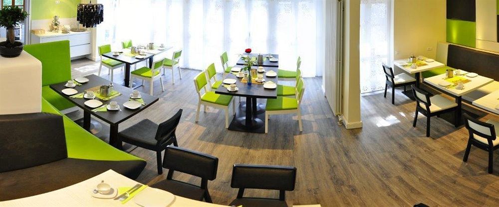 Amiga Hotel Muenchen Messe Екстер'єр фото